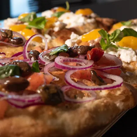 فندق Albergo Centrale لاميزيا تيرمي