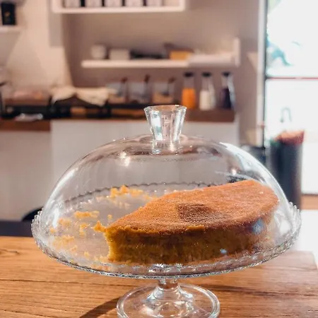 فندق Albergo Centrale لاميزيا تيرمي