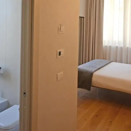 Albergo Centrale 3* لاميزيا تيرمي