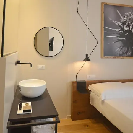 Albergo Centrale 3* 라메지아 테르메